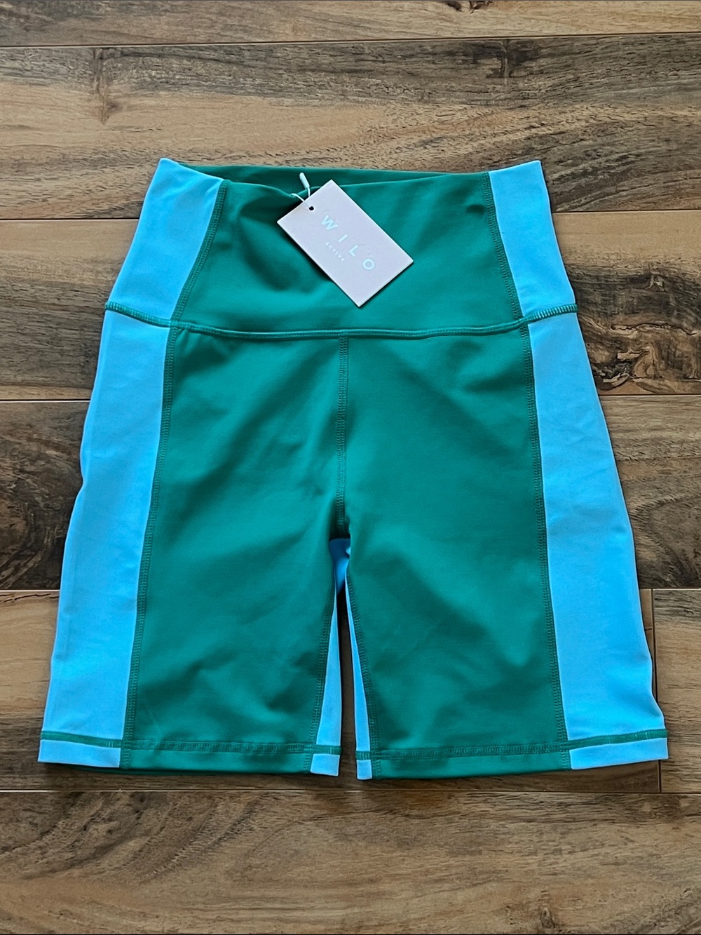 WILO The Label Womens XS Bike Shorts Green Blue High Rise Yoga Gym Workout NWT